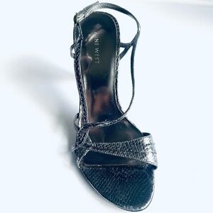 Nine West Silver Print Strappy Heels Size 7 M - Women Sandals Shinny Silver